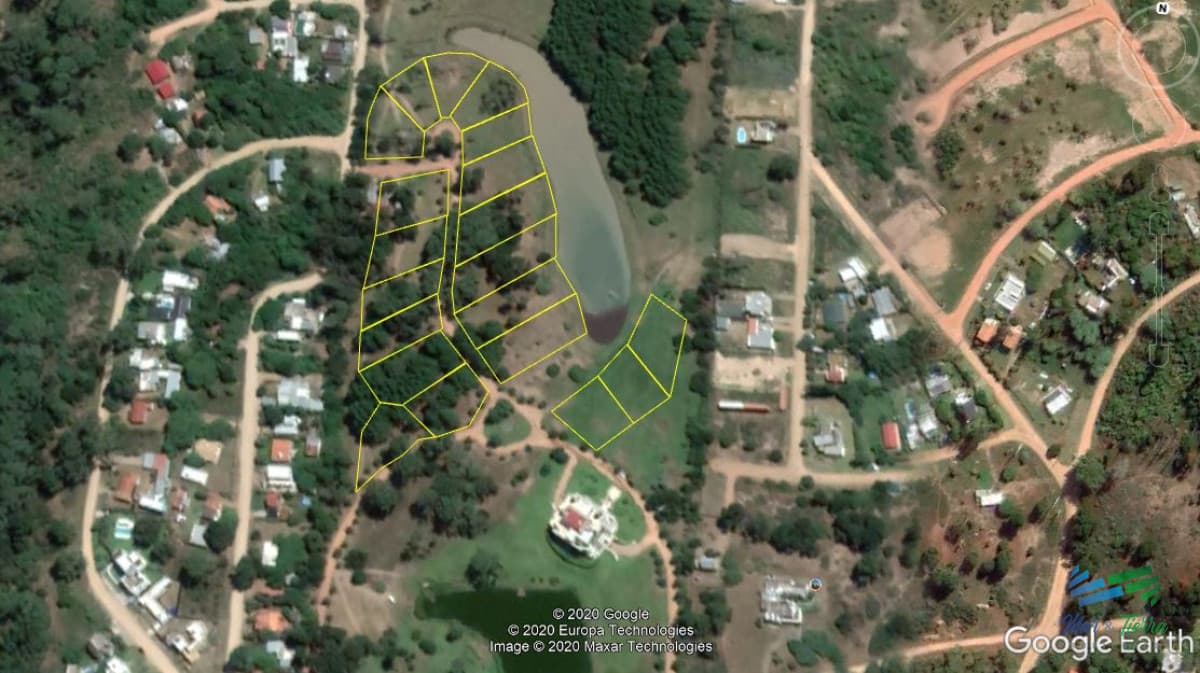 Vendo terreno de 1002 m2 en Playa Mansa Punta del Este