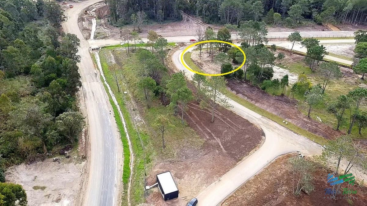 Venta de lote en barrio La Cañada Punta del Este Maldonado