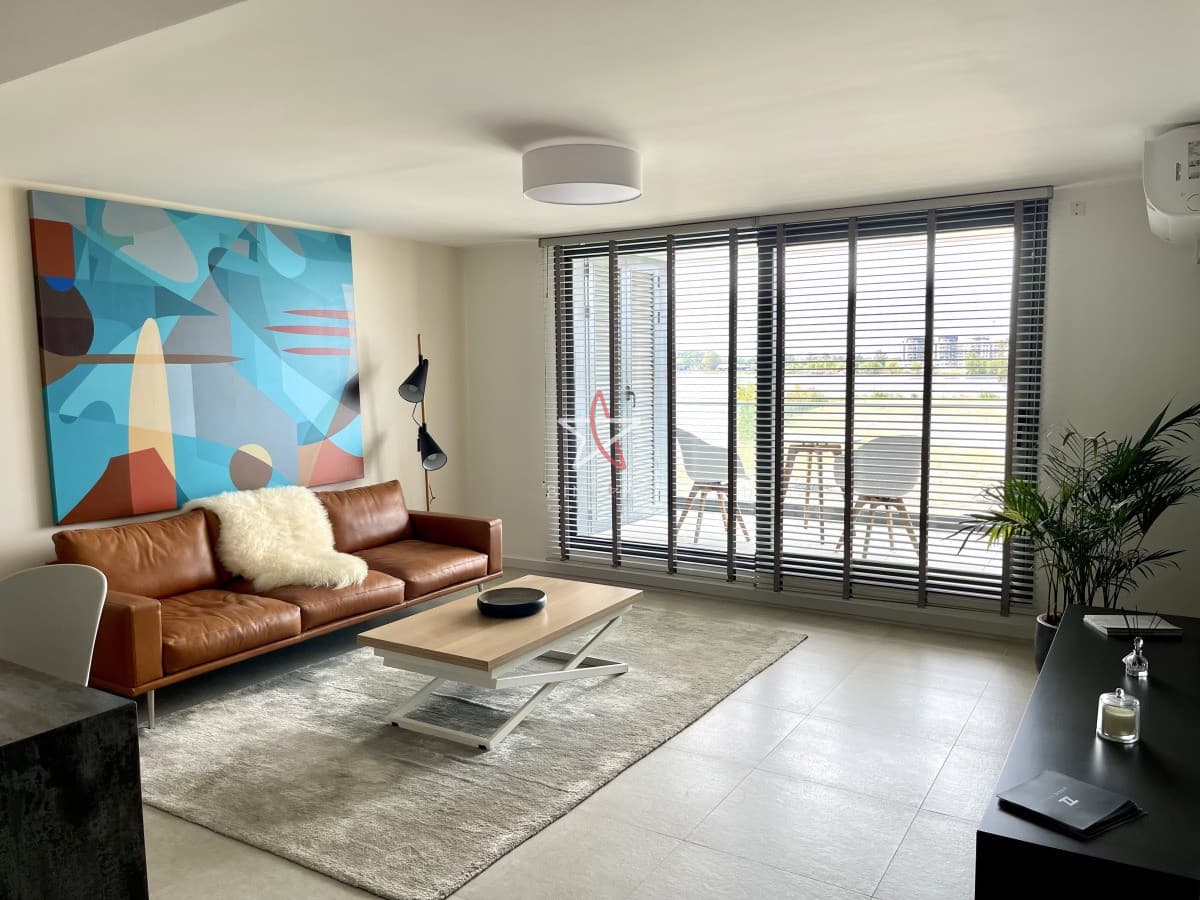 Apartamento, 2 dormimorios, 2 baños, Carrasco, Montevideo, Venta - Bintang Propiedades