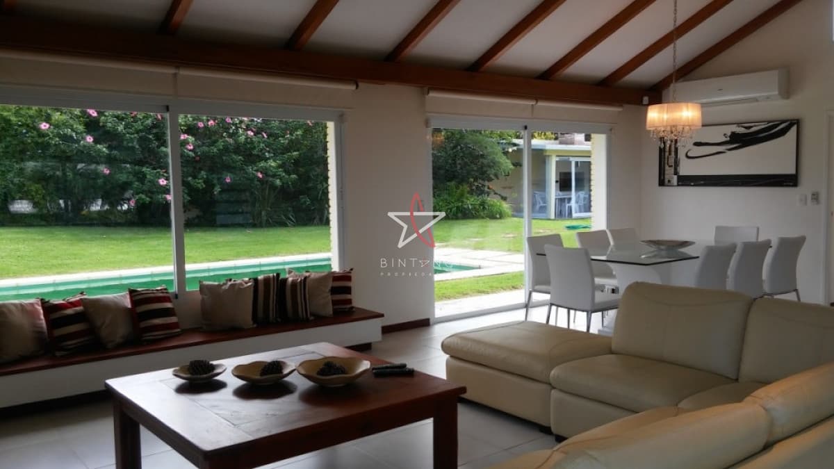 CASA, 4 DORMITORIOS, PARADAS, PLAYA MANSA, PUNTA DEL ESTE, VENTA Y ALQUILER - Bintang Propiedades