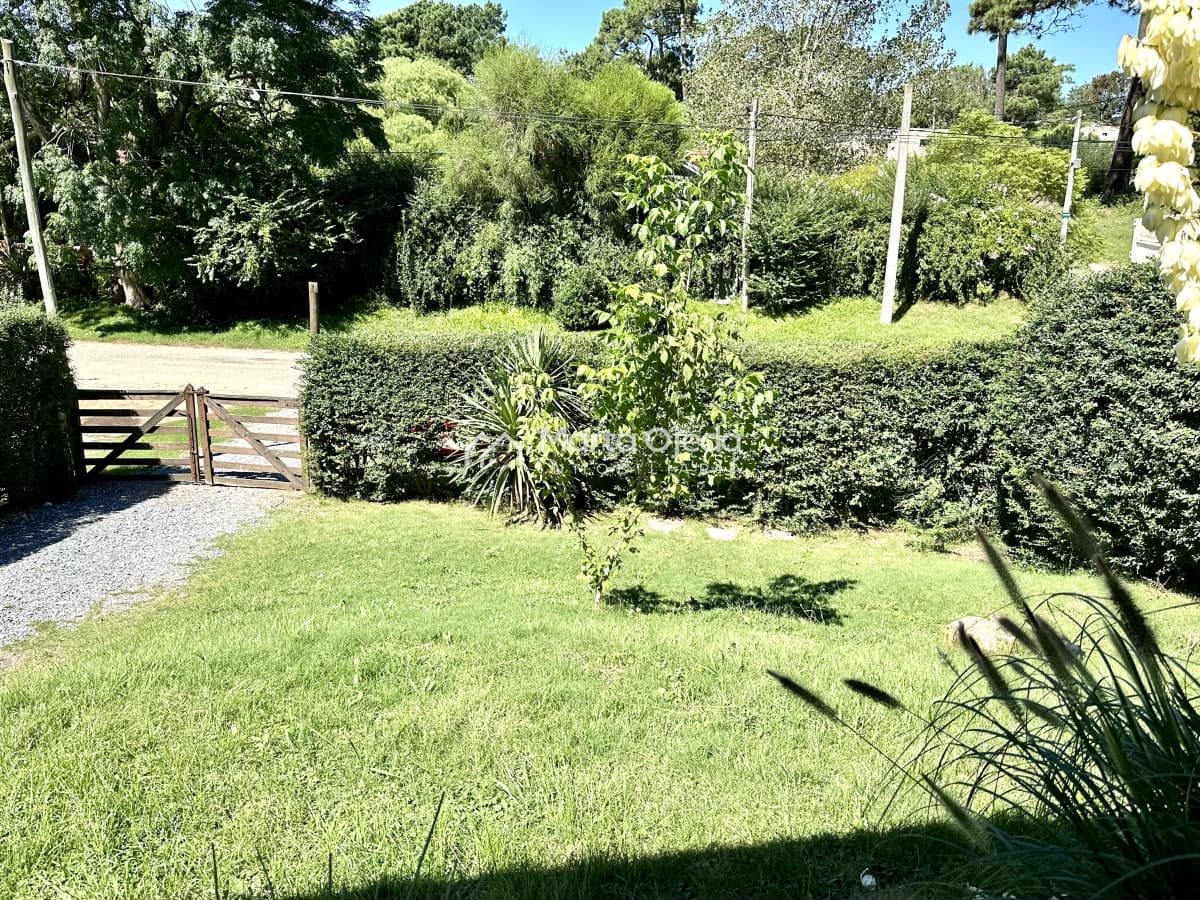 Casa ID.40717 - Casa, 3 dorm, punta del este, jardines de cordoba, alquiler y venta