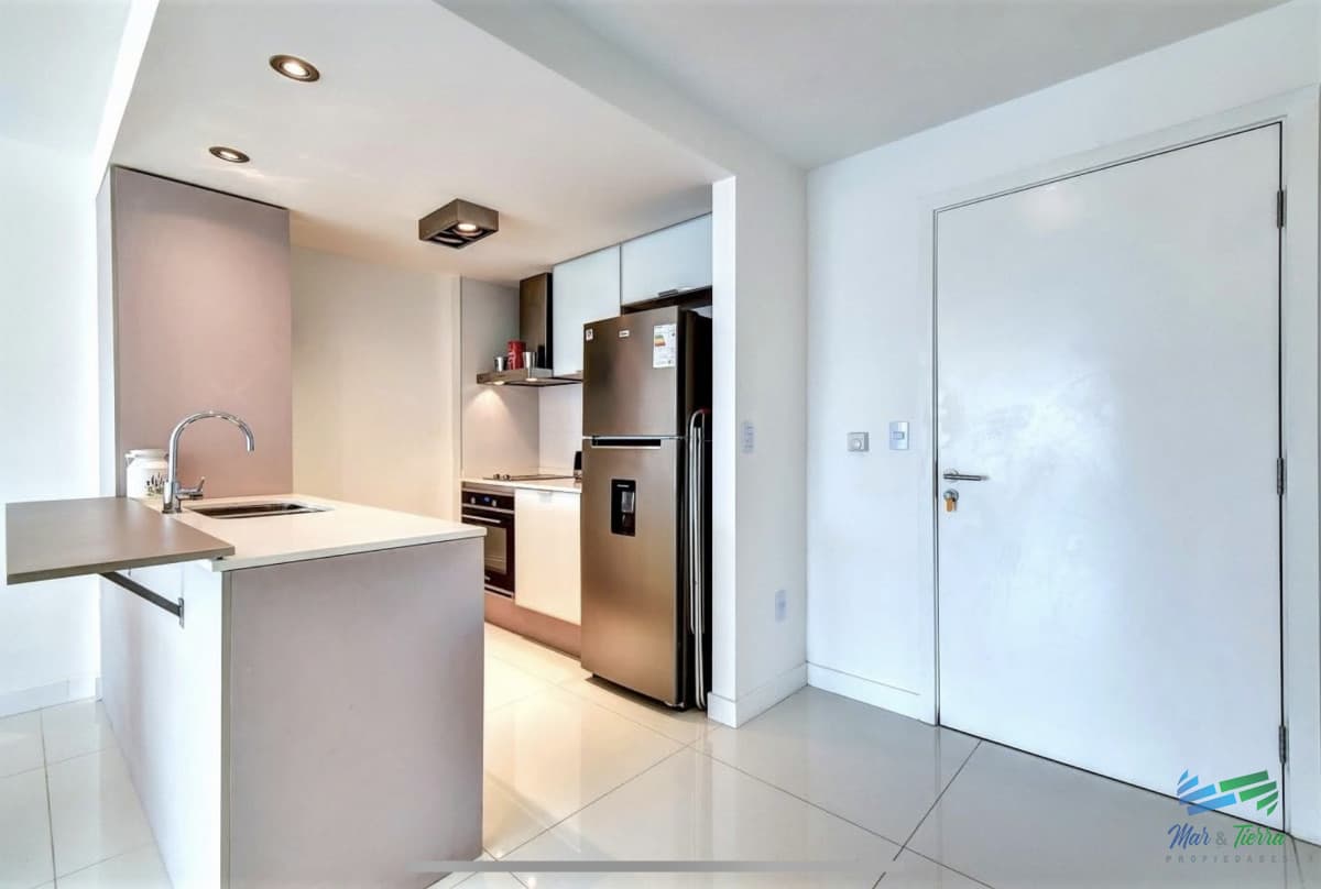 DIVINO IMPECABLE CON SERVICIOS