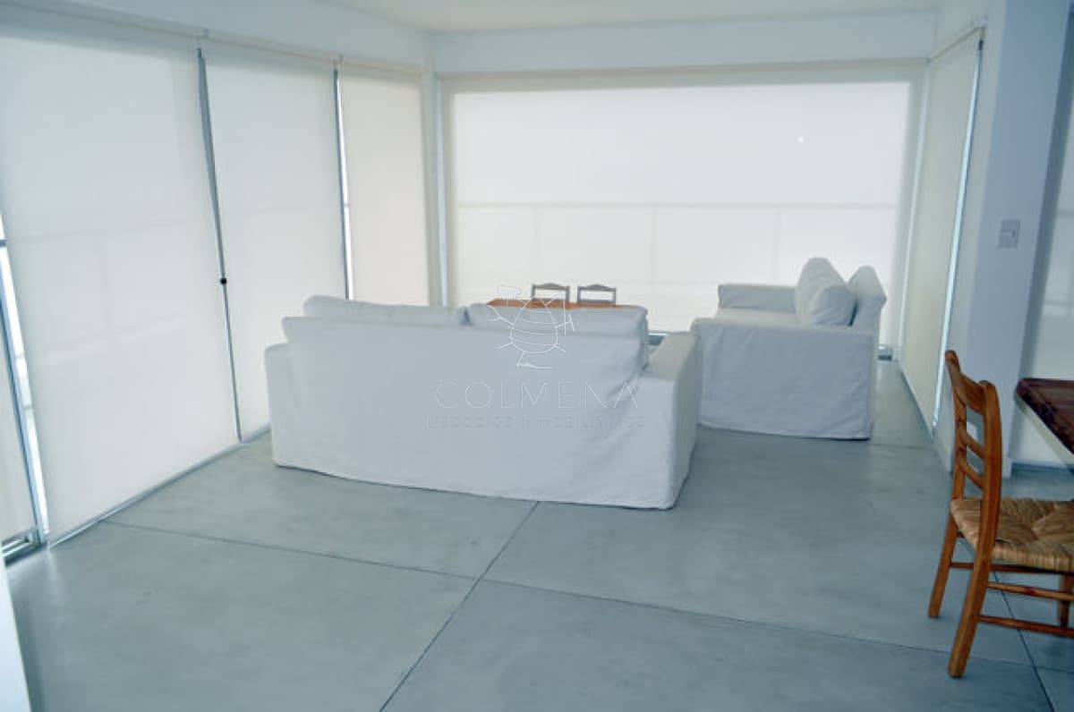 Pent house en peninsula con parrillero y vista al mar