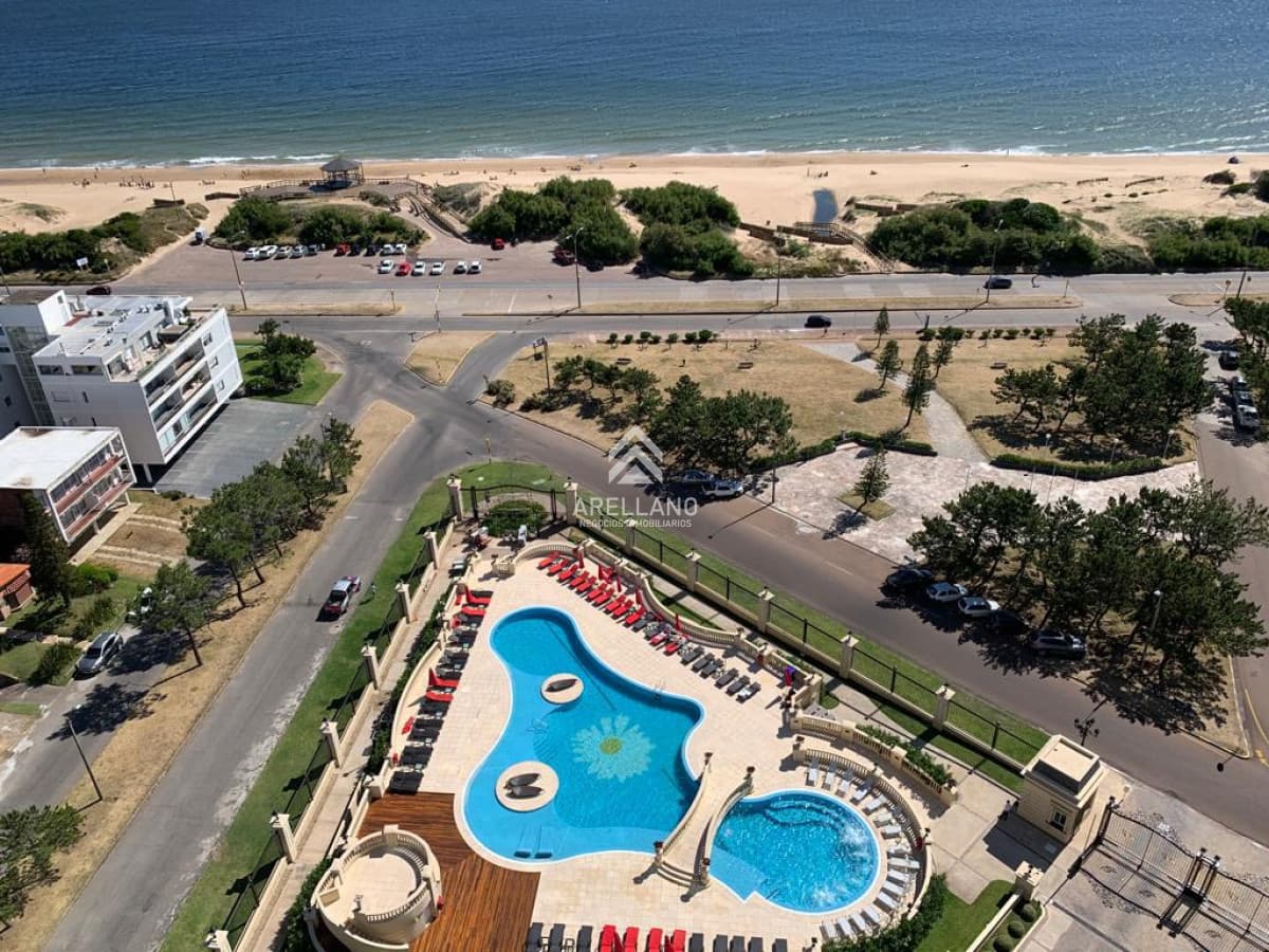 Apartamento ID.3863 - Venta apartamento 3 dormitorios Playa Mansa