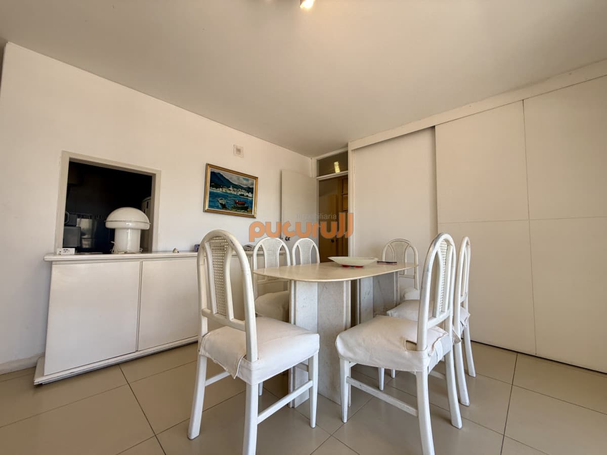 Apartamento en venta  Edificio Kennedy  Punta del Este