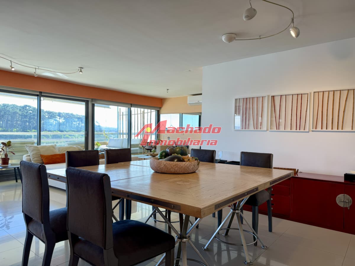 Apartamento en Terrazas de la laguna con Parillero