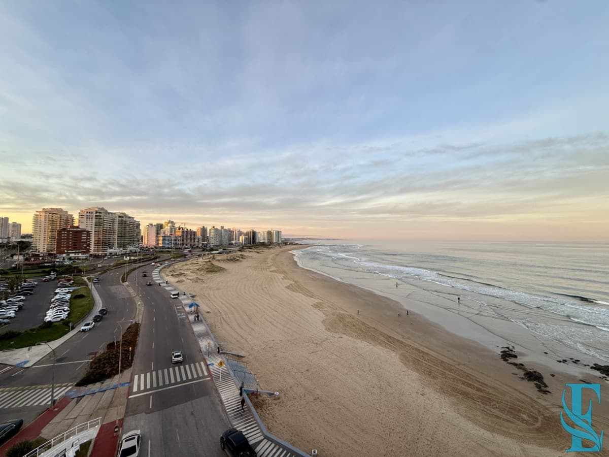 Apartamento en Peninsula, 4 dormitorios