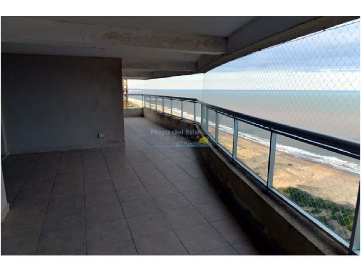 Oportunidad de Departamento  - Inmobiliaria Playa del Este