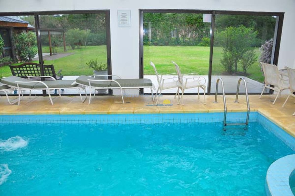 Casa en Mansa, 7 dormitorios a pasos del mar - Inmobiliaria Playa del Este