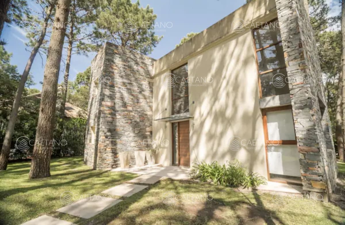 Venta casa Complejo solanas 5 dormitorios