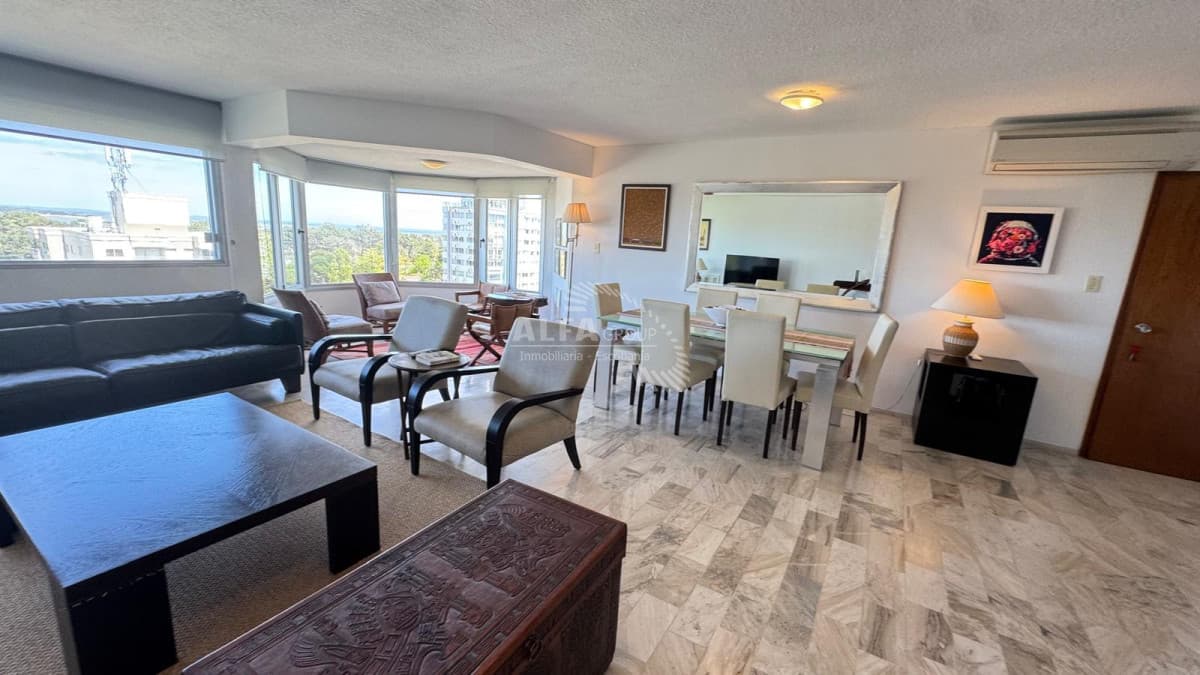 Apartamento de categoría en Roosevelt Center - Punta del Este