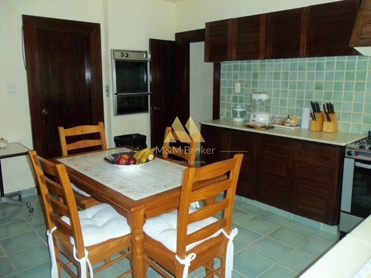 Casa ID.38 - Casa, Playa Brava 5 Dormitorios