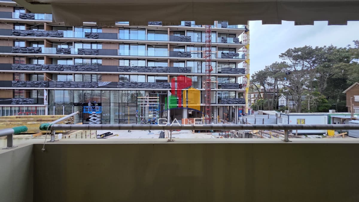 Gale Propiedades & Escribanía Apartamento ID.4147 - Apartamento en Aidy Grill, 2 dormitorios, balcón, cochera, bajos gastos
