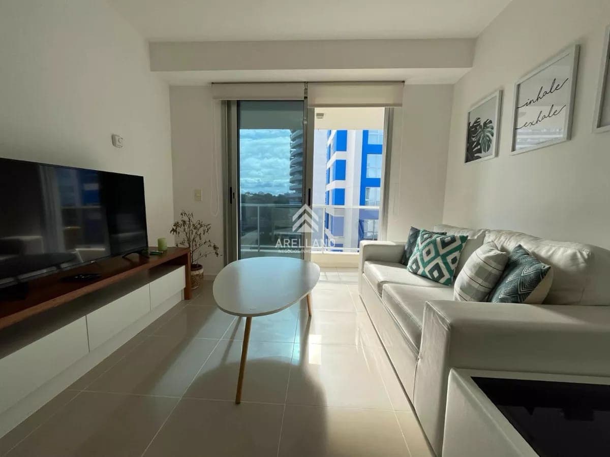 Apartamento ID.5054 - Apartamento en venta - 2 Dormitorios Playa Brava.