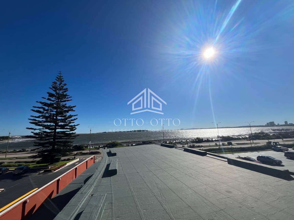 Apartamento en venta frente al mar! Punta del este