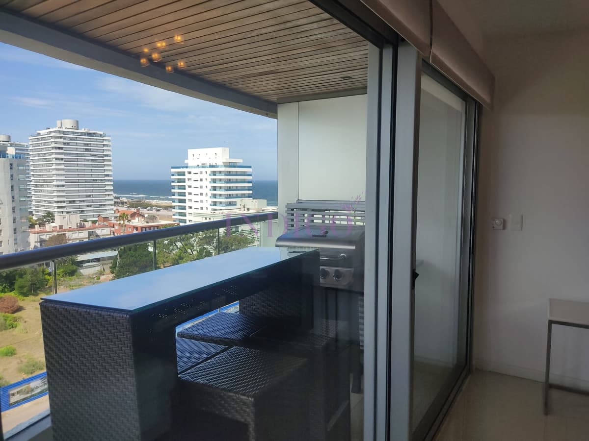 Venta de apartamento 2 dormitorios, Aidy Grill, Punta del Este - Indigo Propiedades