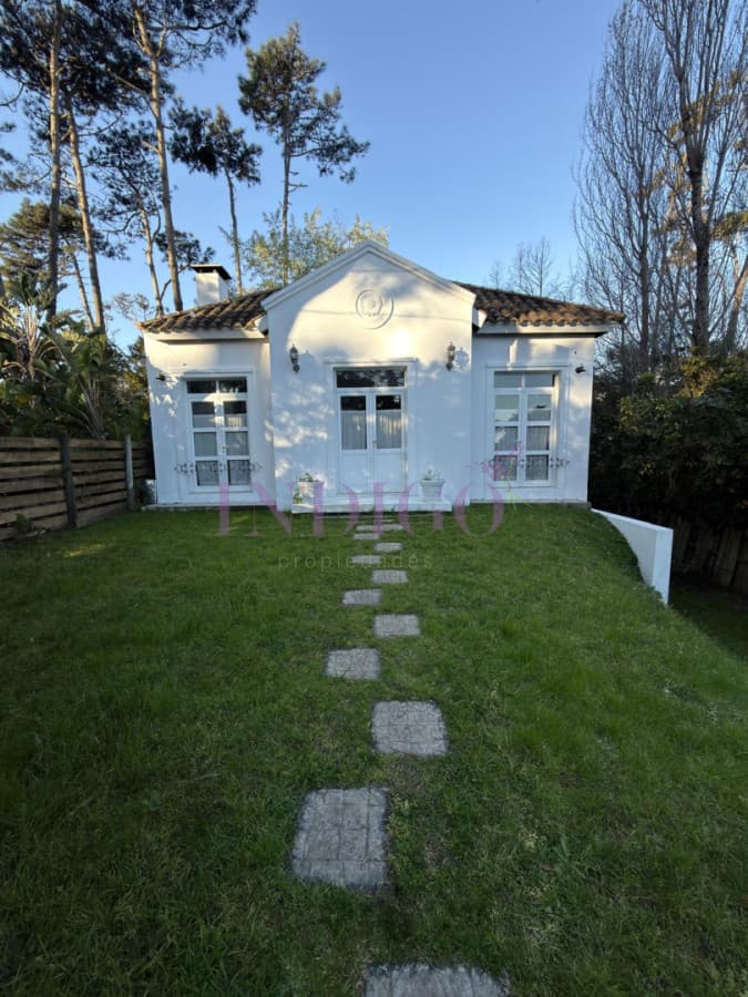 Hermosa casa en venta en la barra - Indigo Propiedades