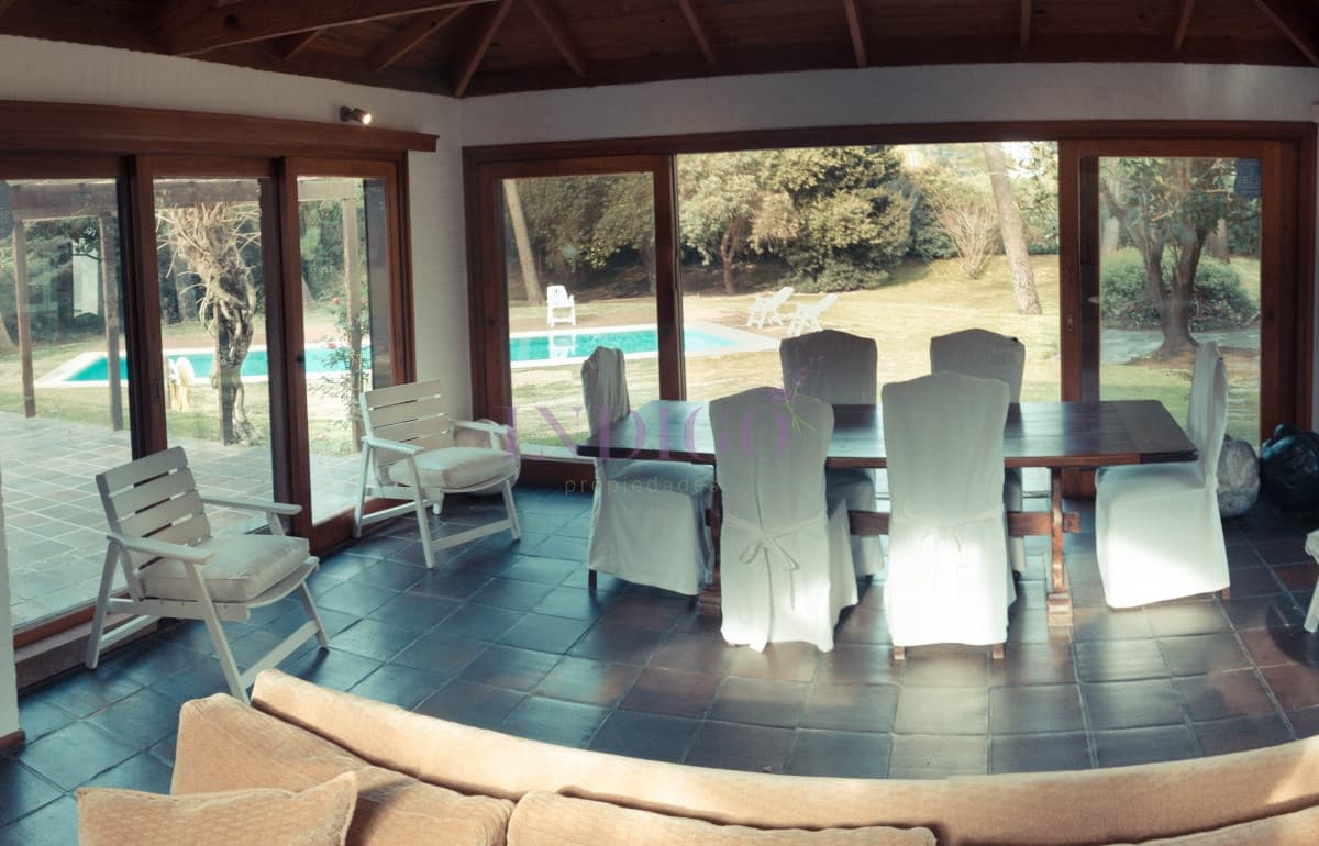 Venta en barrio  San Rafael, zona ideal para vivir todo el año. - Indigo Propiedades