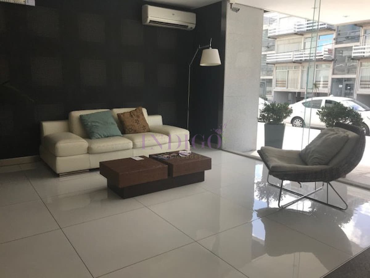 Departamento en venta en Península, Monoambiente . - Indigo Propiedades