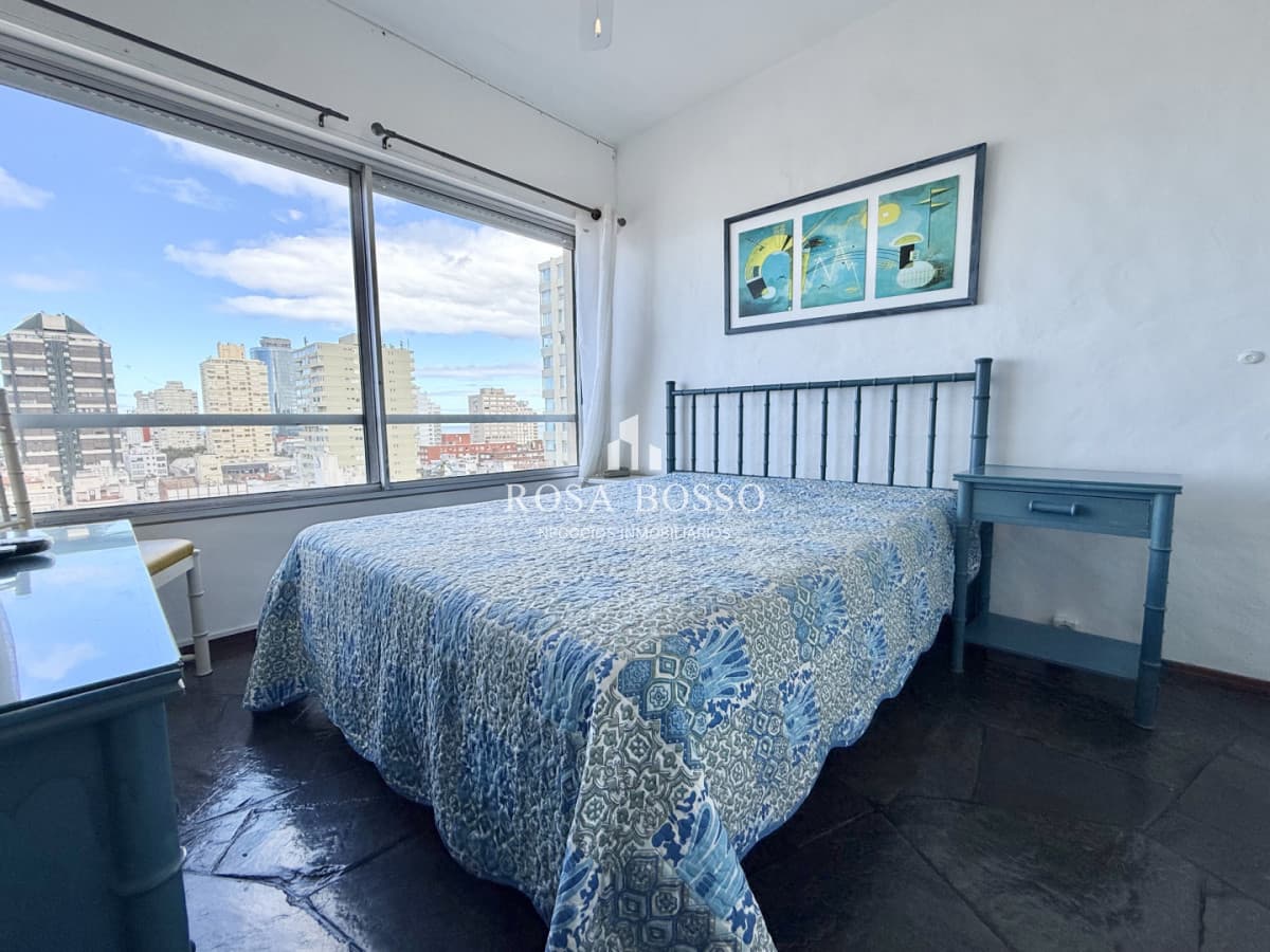 Apartamento en Venta 1 Dormitorio y medio Península Punta del Este
