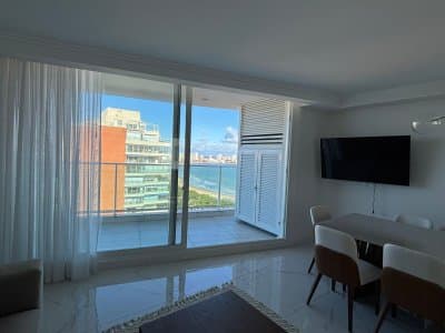 Apartamento en venta Playa Mansa 2 dormitorios SEASONS  -