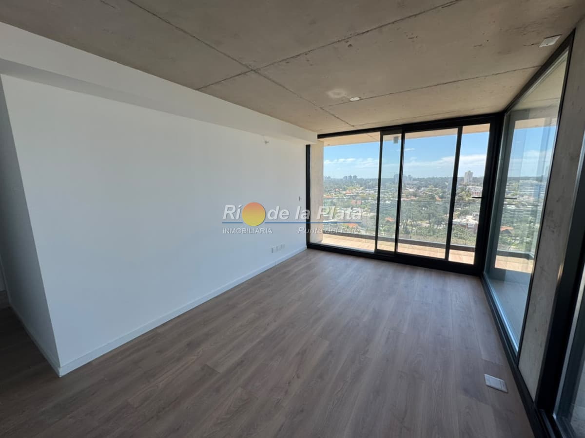 Torres del Este, con entrega inmediata