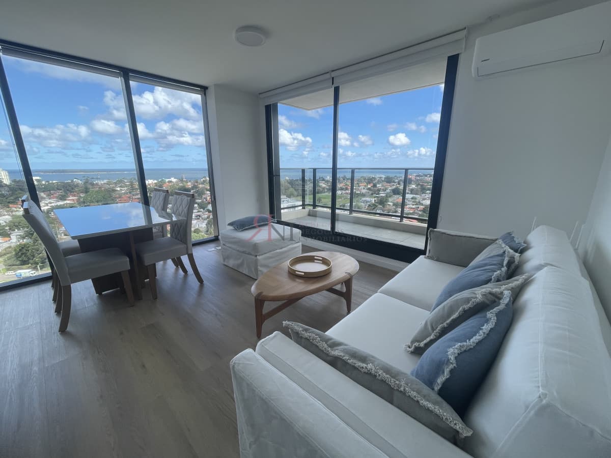 Espectacular vista a Playa Mansa									(ref.#113271)