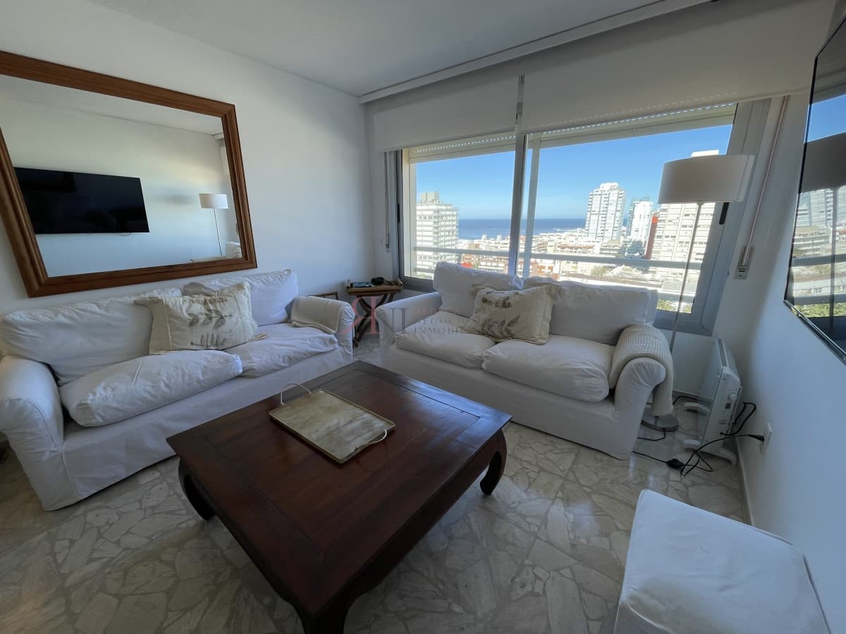 Apartamento en península de Punta del Este									(ref.#10252)