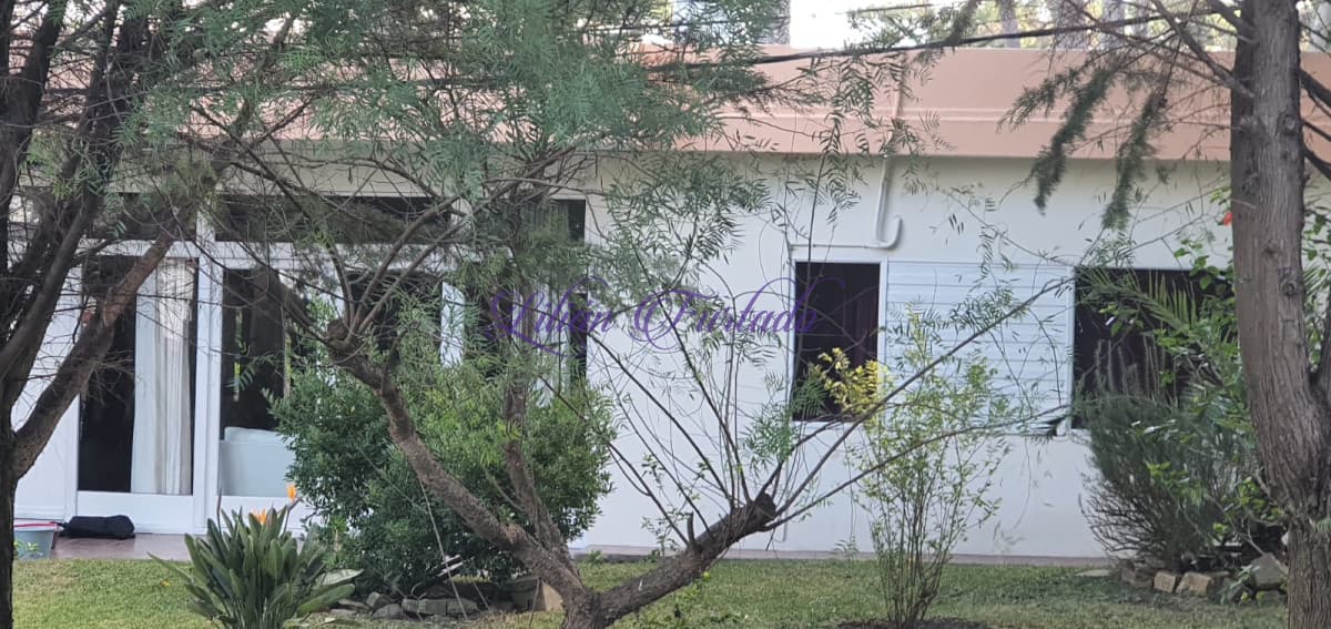 CASA SAN RAFAEL TRADICIONAL - Lilian Furtado Negocios Inmobiliarios