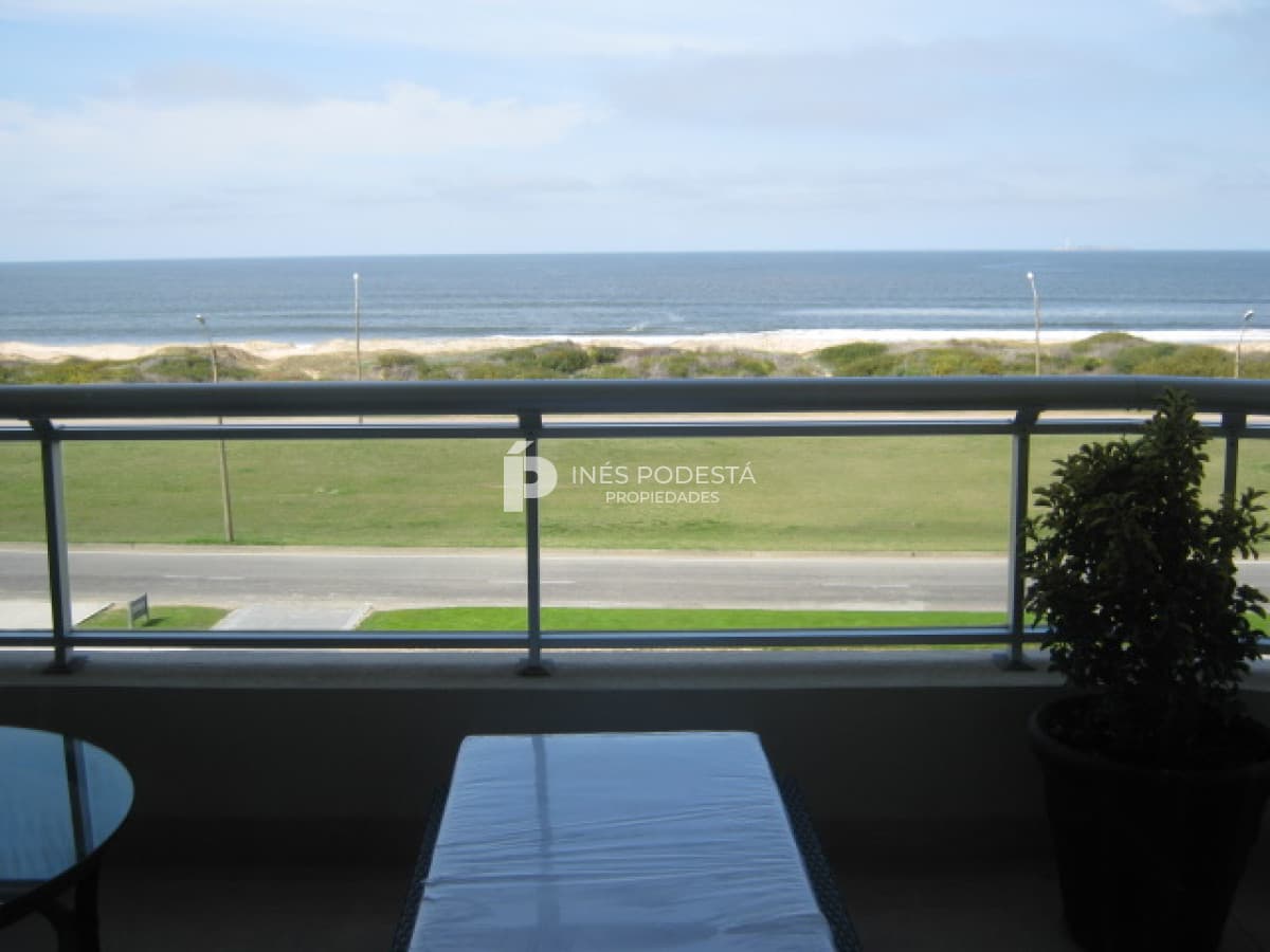 Apartamento ID.4262 - Apartamento en Venta 3 Dormitorios.