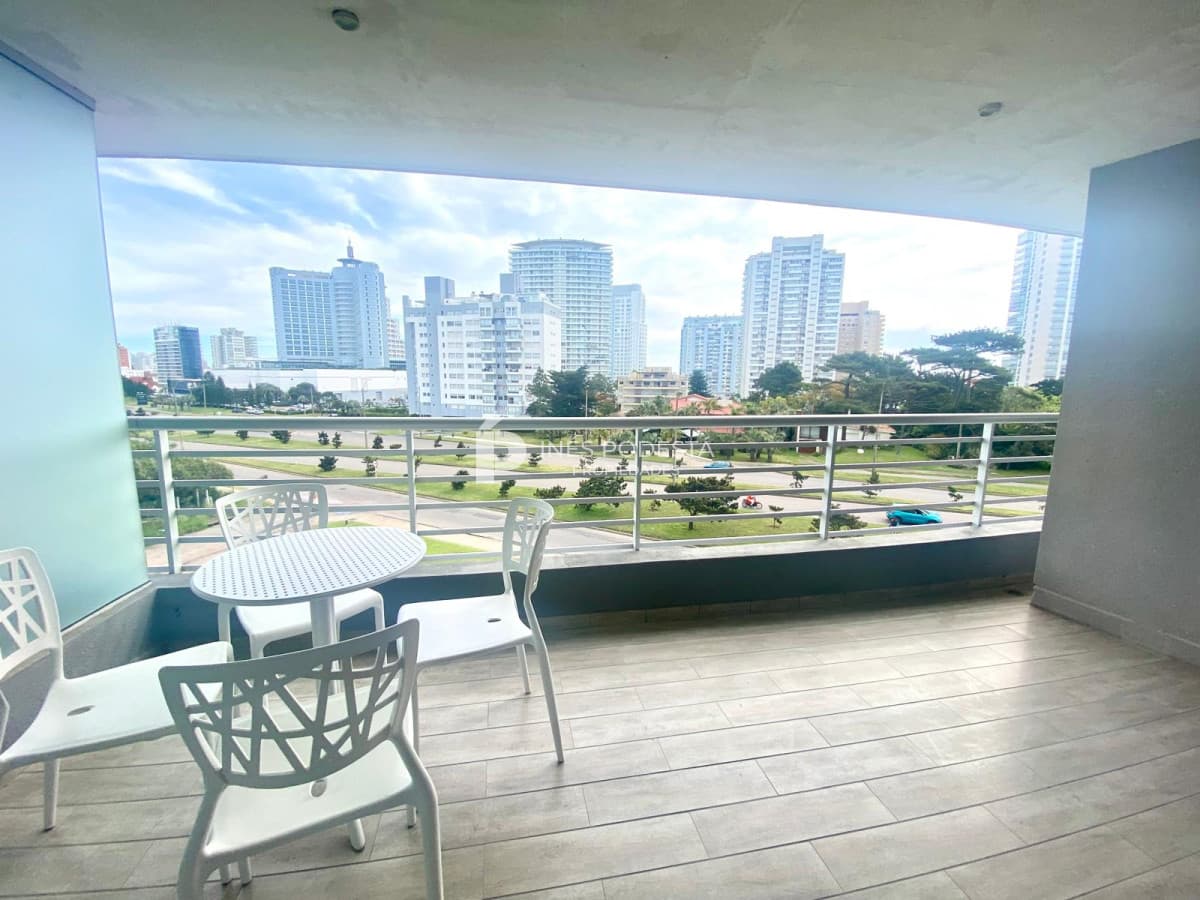 Apartamento ID.40099 - Apartamento en Mansa de 2 dormitorios| Punta del este