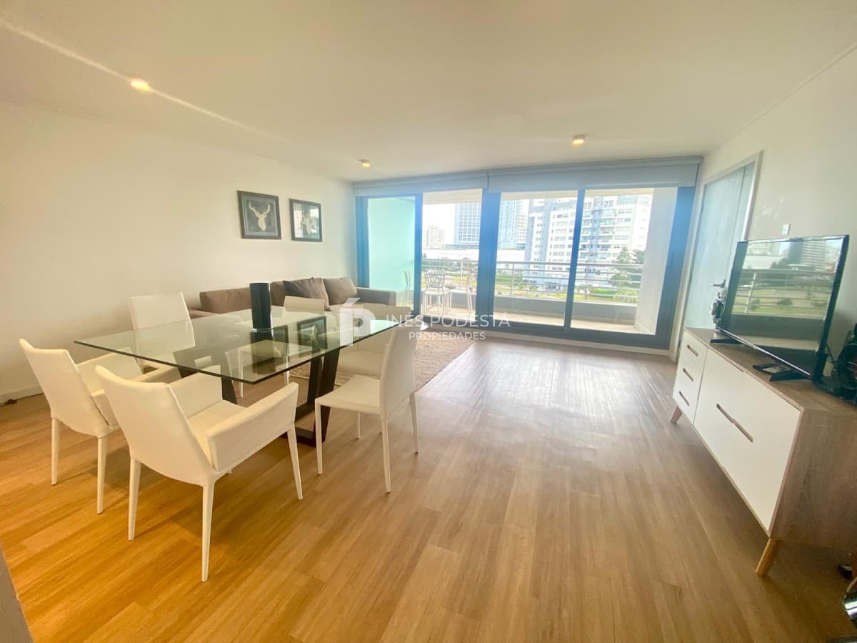 Apartamento ID.40099 - Apartamento en Mansa de 2 dormitorios| Punta del este