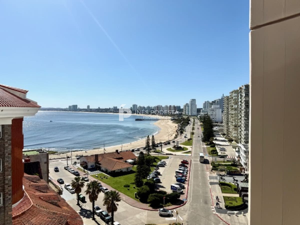 MANSA Alquiler departamento 3 dormitorios y 3 baños M