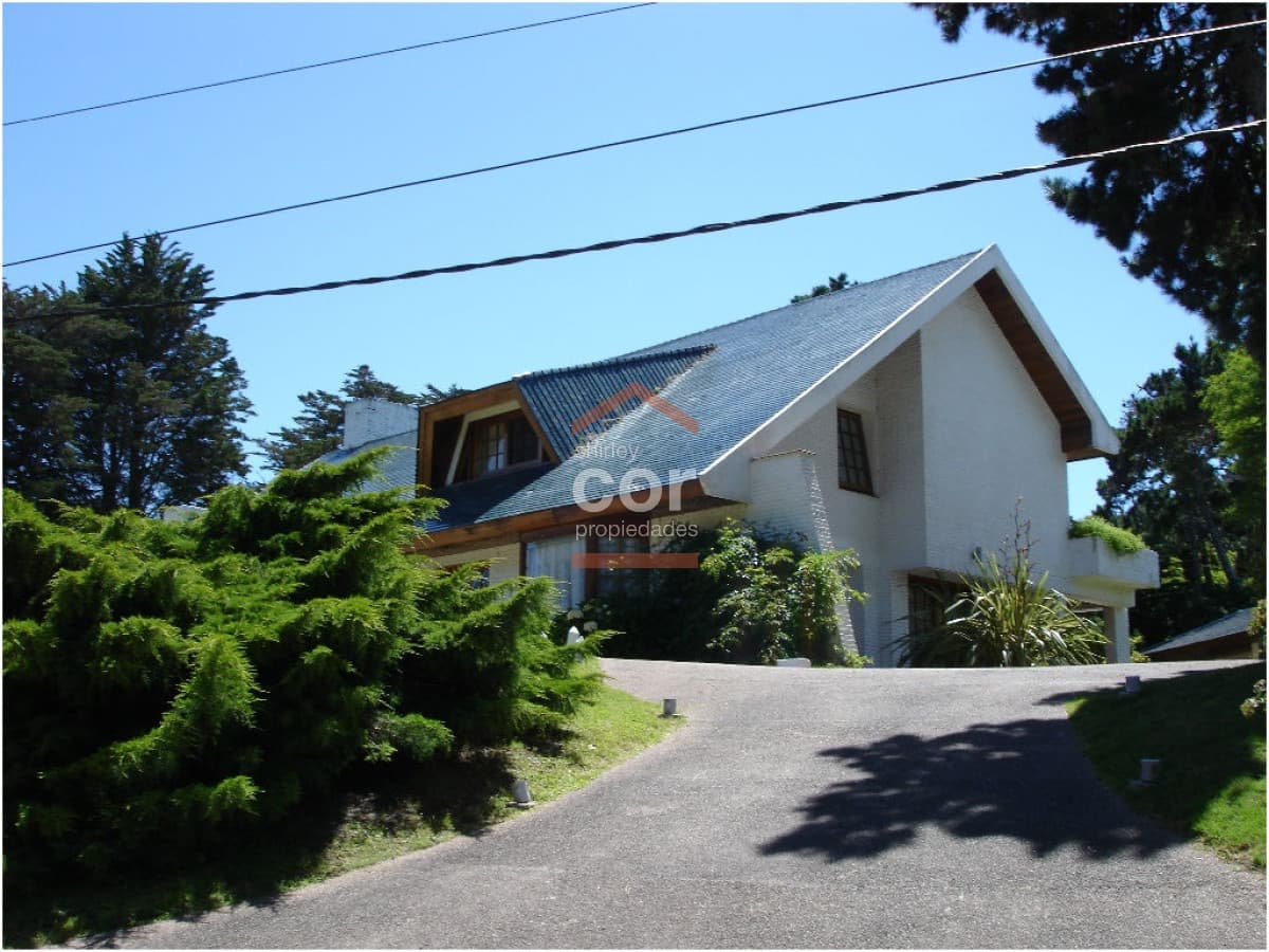 Casa en Punta del Este, Lugano