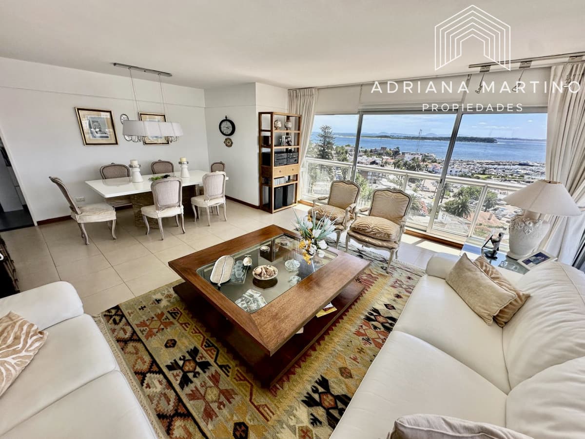 Excelente Apartamento en Península