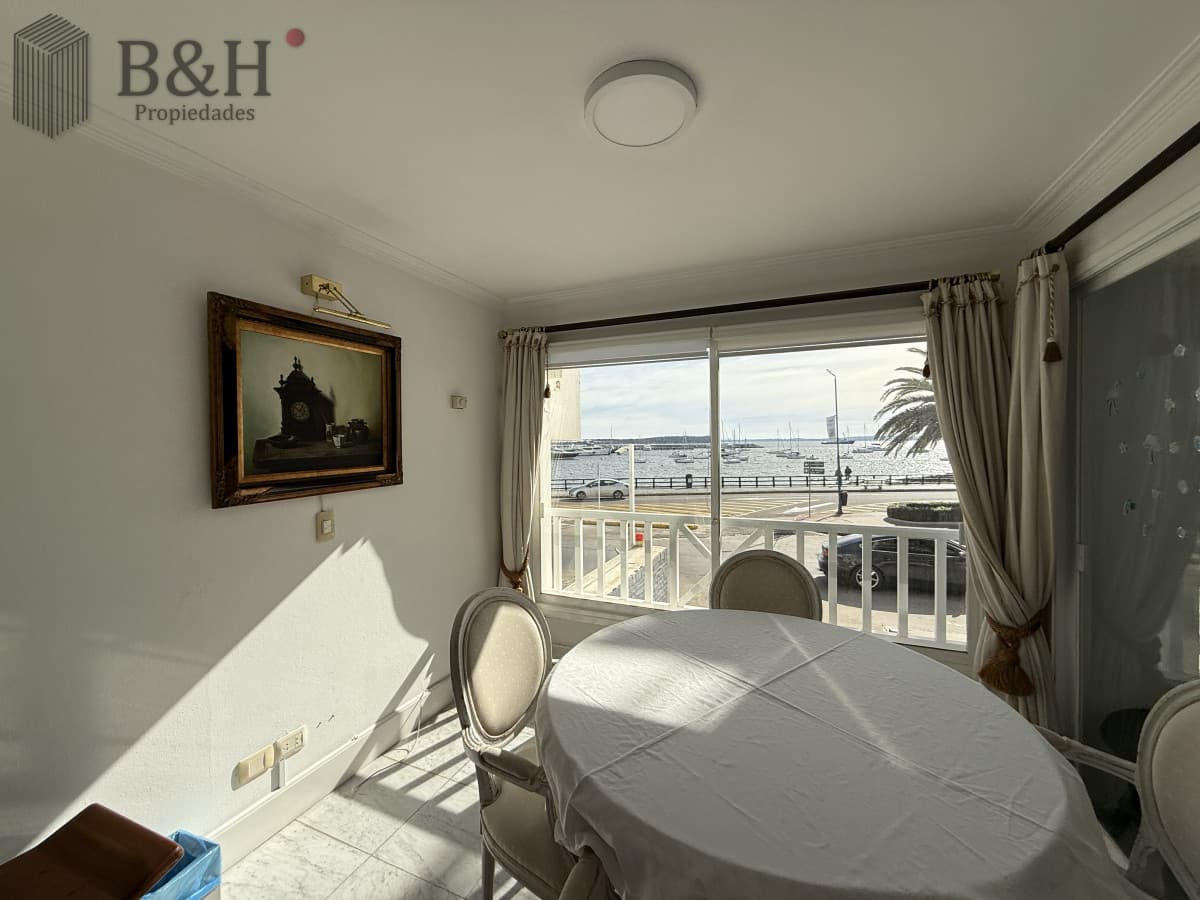 Apartamento en Puerto - Punta del Este