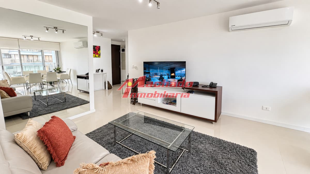 Apartamento 2 dormitorios en venta y alquiler Playa Brava Punta del Este