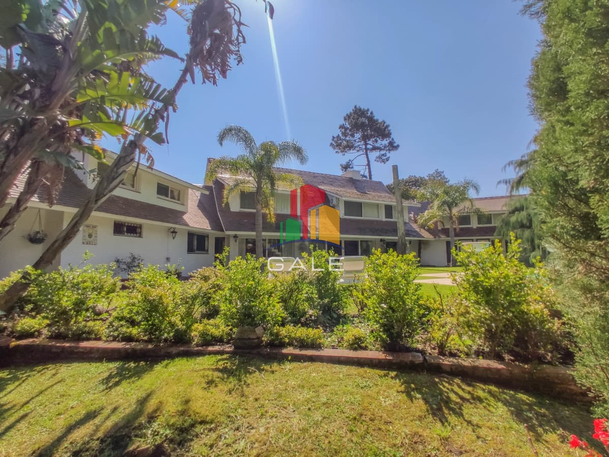 Gale Propiedades & Escribanía Casa ID.815 - Casa en venta el Playa Mansa, Punta del Este