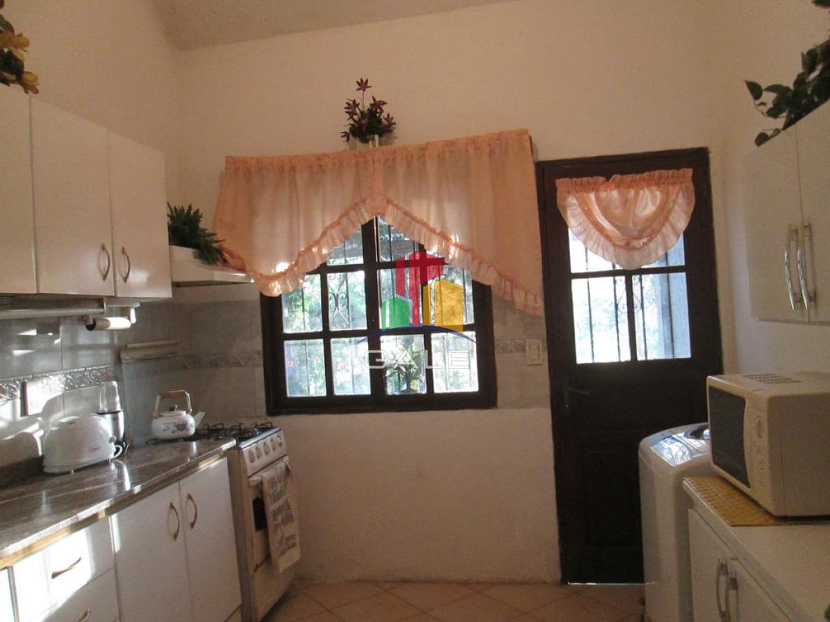 Gale Propiedades & Escribanía Casa ID.293 - Casa en Jardines de Cordoba - Punta del Este