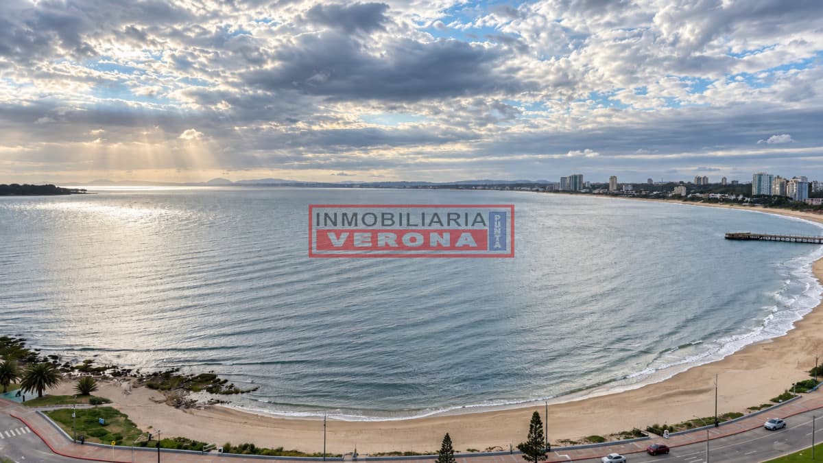 Apartamento en venta y alquiler temporario Punta Del Este 3 dormitorios - Inmobiliaria Verona Punta