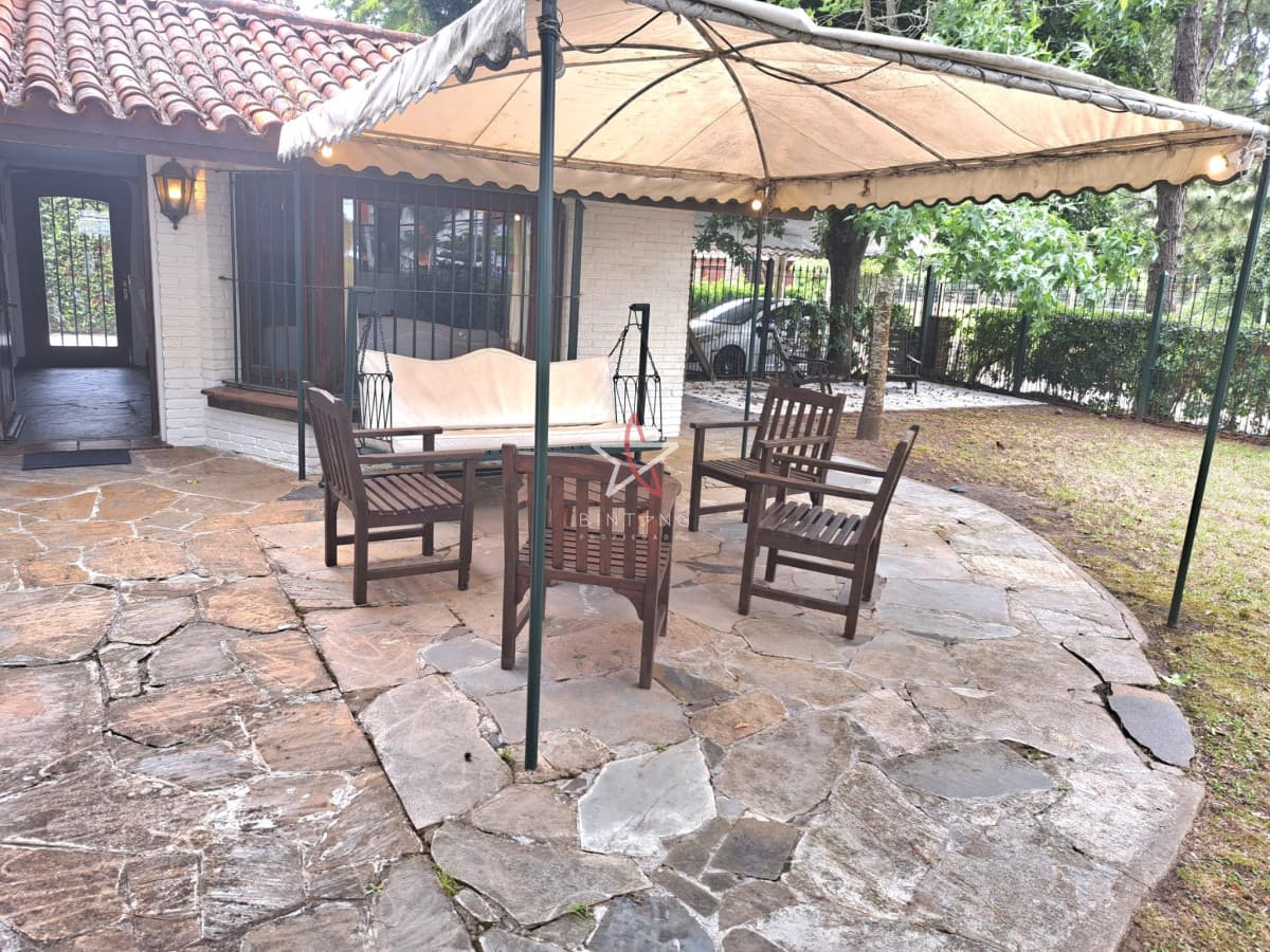 Casa, 4 dorm y dep, playa mansa, alquiler - Bintang Propiedades
