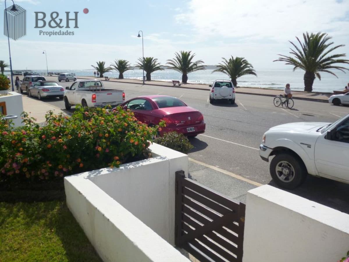 EXCLUSIVO APARTAMENTO EN PENINSULA EN VENTA