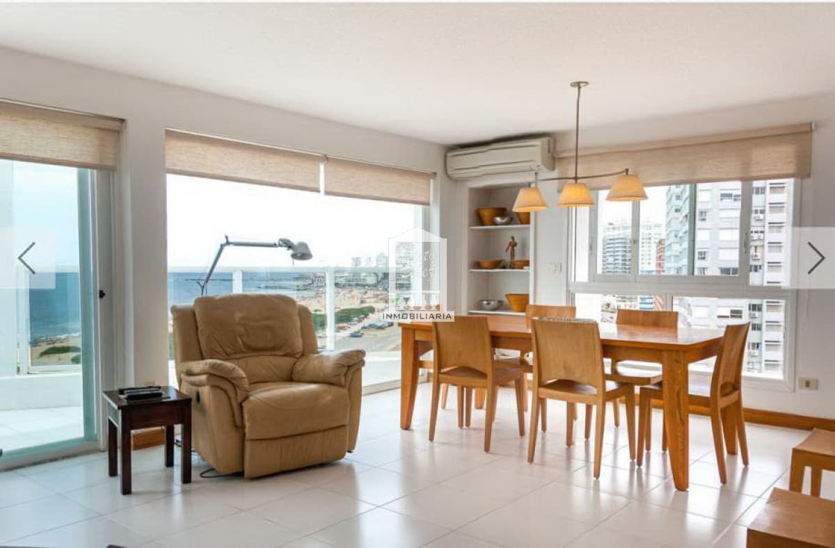 Penthouse dúplex, Playa Brava, primera fila en las primeras paradas, con toda la vista