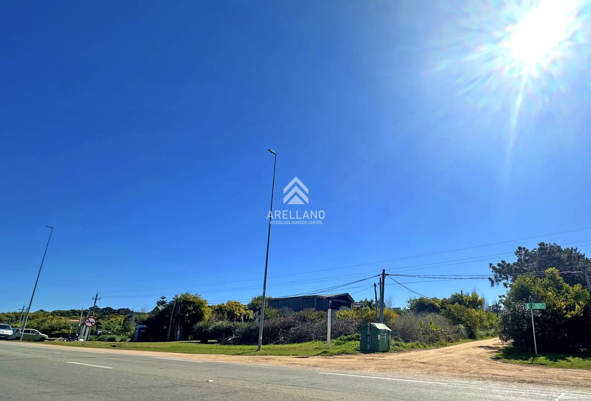 Terreno ID.5204 - El Chorro, sobre ruta. 600 m2