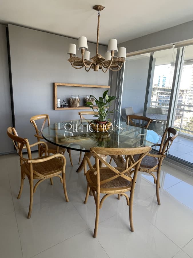 Venta de Apartamento 3 Suites - Playa Mansa -