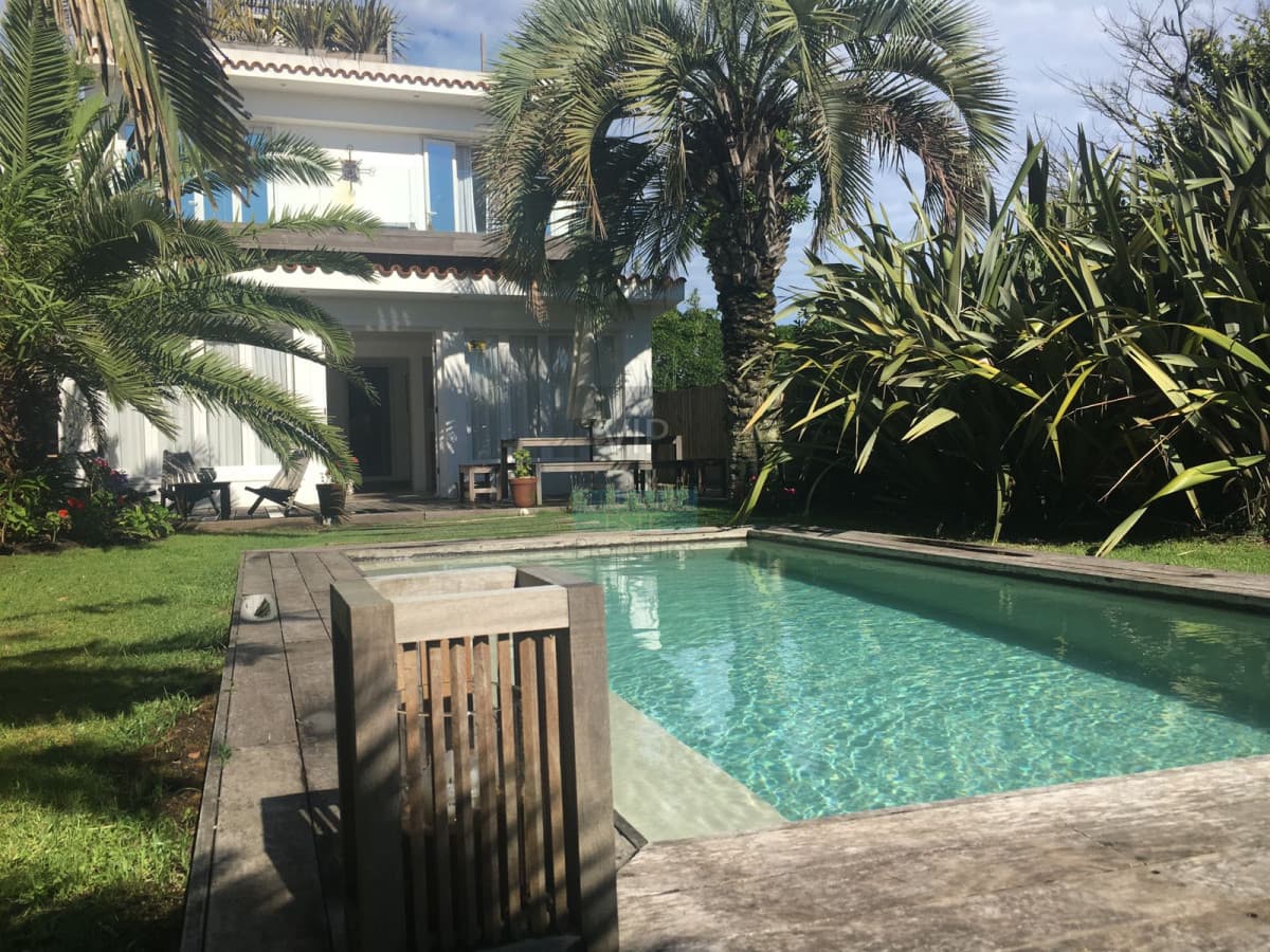 Venta casa 3 dormitorios en La Barra