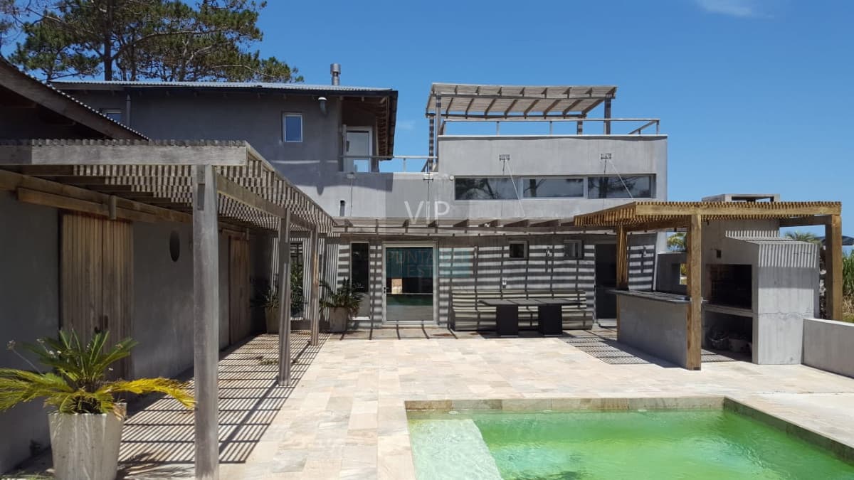Alquiler casa 4 dormitorios José ignacio