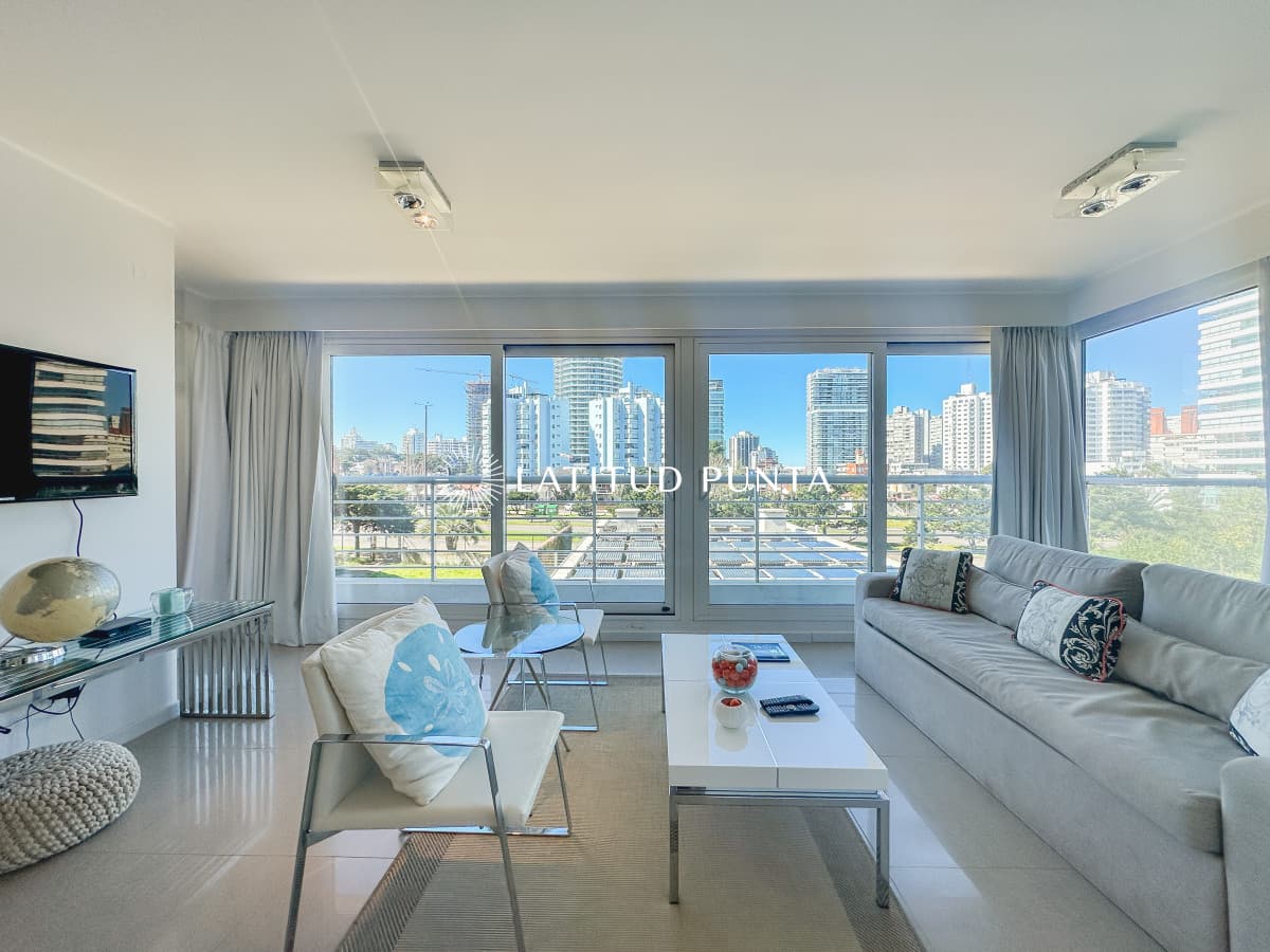 Apartamento en Mansa, 1 suite más toilette