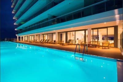 Apartamento en playa Brava   -