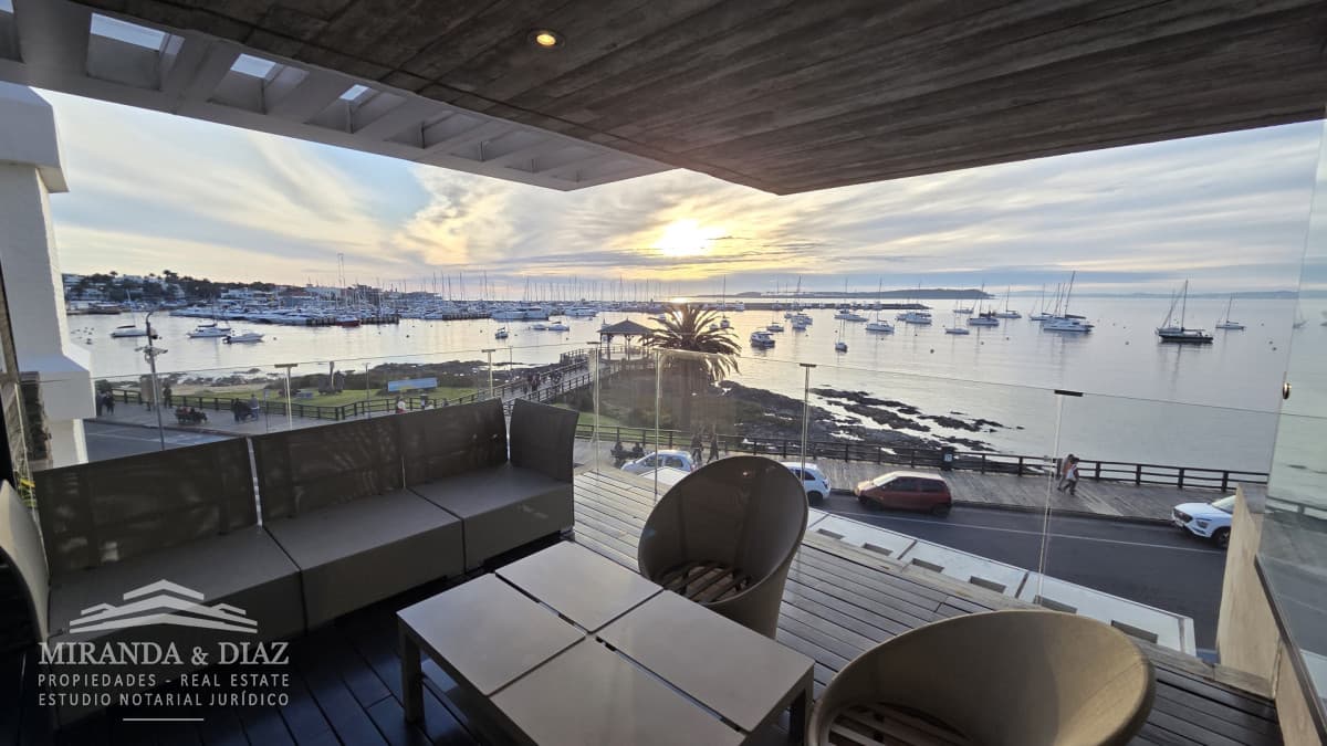 Apartamento Premuim en Penisula en alquiler y venta
